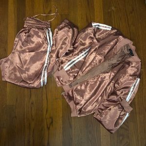 FashionNova Kylie Tracksuit Muave/Pink